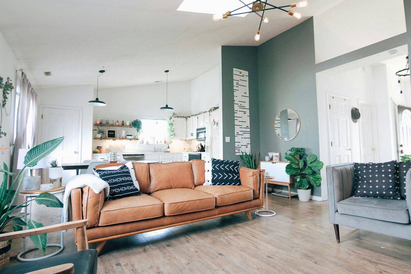 Colores para sala: paletas y combinaciones que funcionan de verdad
